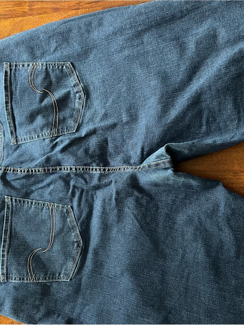 Levi Strauss Signature Gold Totally Shaping Straight Jeans - Size 24S -Dark Wash - Picture 4 of 7